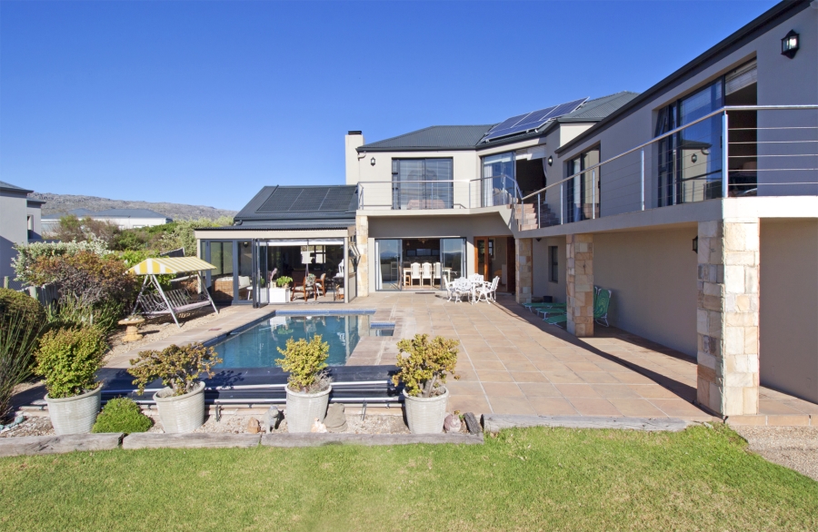 4 Bedroom Property for Sale in Stonehaven Estate Western Cape